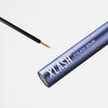 Eine Tube XLASH Xlash Wimpernserum in Lila mit Applikatorpinsel, abgebildet auf weißem Hintergrund.