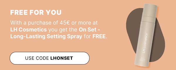 On Set - Long-Lasting Setting Spray