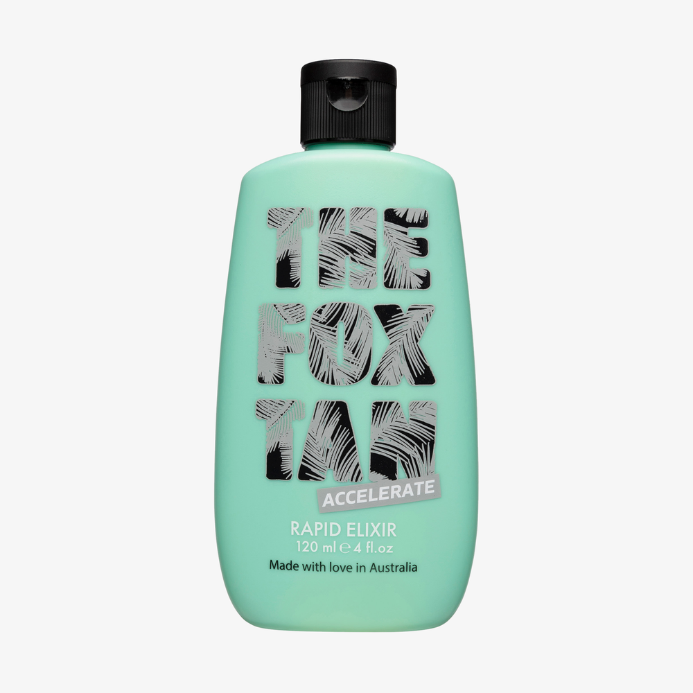 Eine Flasche The Fox Tan Rapid Elixir 120ml vor weißem Hintergrund